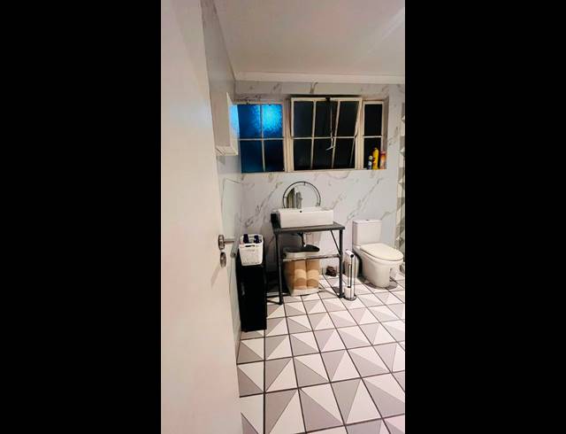 1 BEDROOM PROPERTY TO RENT IN MABONENG